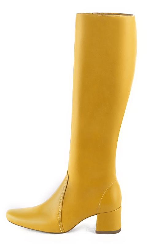 Mustard yellow women's feminine knee-high boots. Round toe. Low flare heels. Made to measure. Profile view - Florence KOOIJMAN